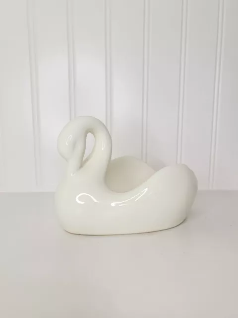 Vtg Ceramic White Swan Soap Trinket Dish by Creative Bath Products Taiwan 5.5” L