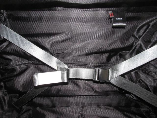 TUMI Luggage, Expandable Carry-On Spinner, V 4 Black, TSA Locking System, NWT 9