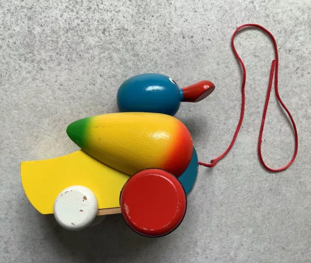 Ancien jouet en bois : Petit canard articulé, à tirer