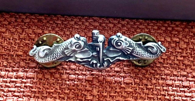 VTG Sterling Silver USN Submariner badge middle size 705