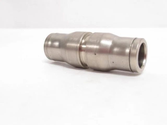 192029 New-No Box; Industry-Std 1PFL3 Straight Union; SS; 3/8" Push To Connect