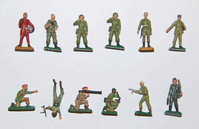 Lot De 12 Soldats Français En Plastique - Années 1970/1990 - Échelle 1:32 (60mm)