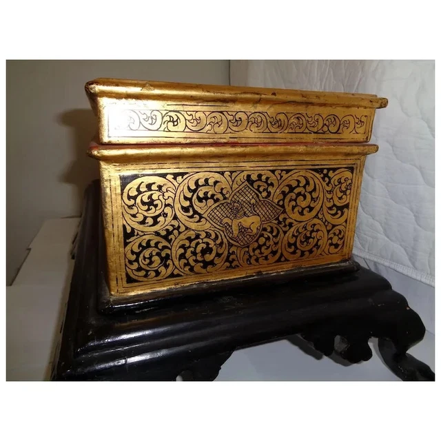 Antique Mandalay-Style Burmese Gilt & Lacquered Manuscript Chest or Box Sadaik 8