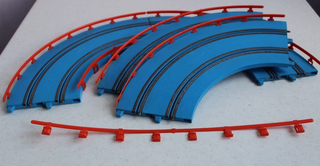lot de 4 rails circuit routier  "  POLISTIL  POLICAR  "  pas JOUEF ni Scalextric
