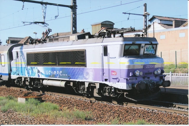 Farb-Foto SNCF E-Lok 22350 Tournus 2015