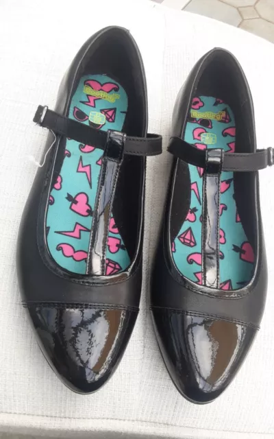 Clarks jesse shine shop