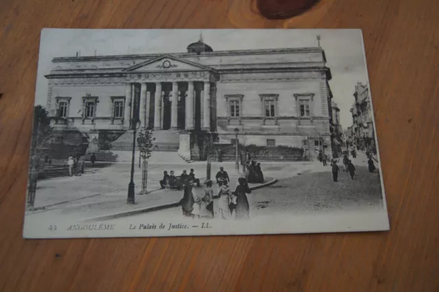 Angouleme Le Palais De Justice Carte Postale Animee