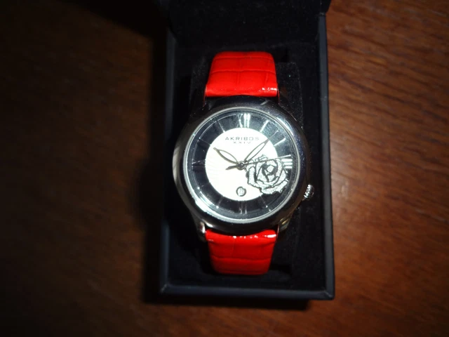 Montre AKRIBOS Pour Femme - Occasion - État à Vérifier - Style élégant