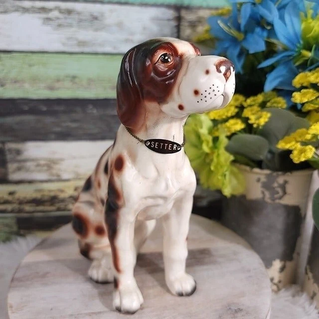 Vintage Enesco English Setter Dog with Metal Collar Ceramic Figurine Japan Rare