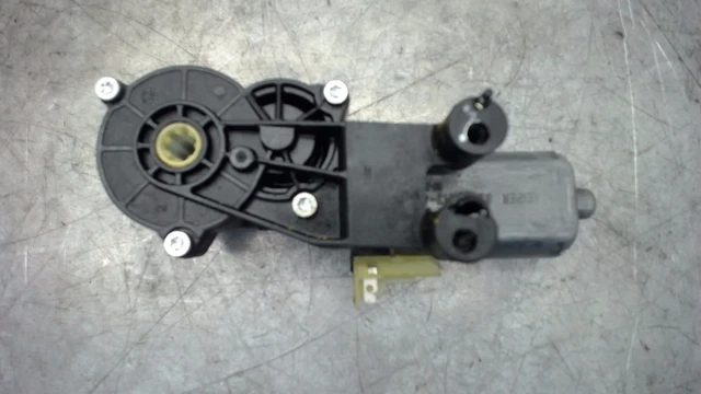 Moteur De Réglage D'angle De Siège Avant Droit Pour Mercedes Classe M/ML W164, Classe E W211, Classe CLS C219 - Réf. A0068206242 - Neuf