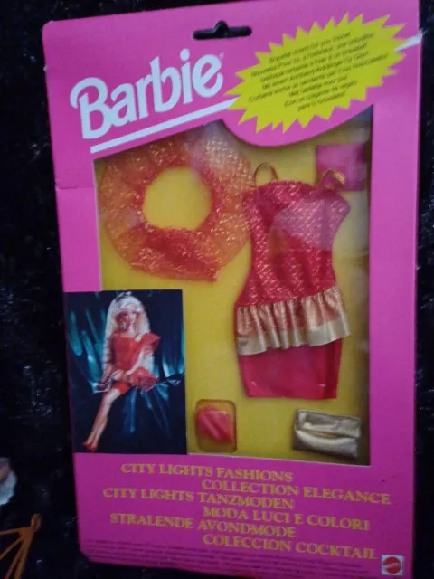 Barbie city light fashion rouge
