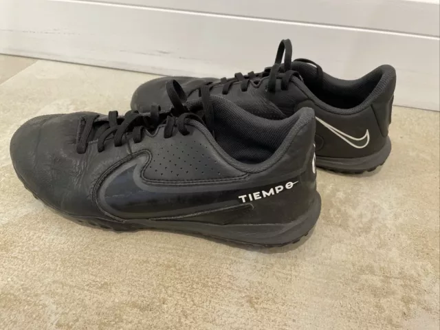 Nike Tiempo Astro Trainers - Size 5.5