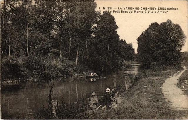 CPA La Varenne Petit Bras de Marne a l'Ile d'Amour (1347662)