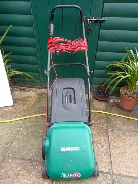 QUALCAST ELAN 32 Electric Lawn Mower With Grass Box Collection