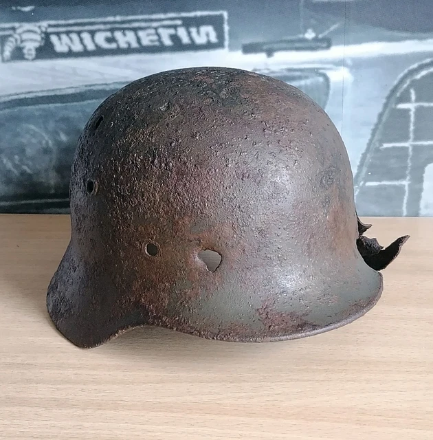 WK2 German Stahlhelm M40 ET62 Kampfschaden Original Wehrmacht WW2