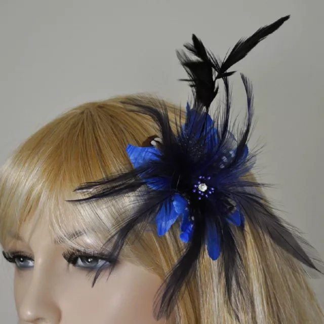 Stoff Blüte Blume Federn Brosche royal Blau Fascinator Ansteckblume Haarschmuck