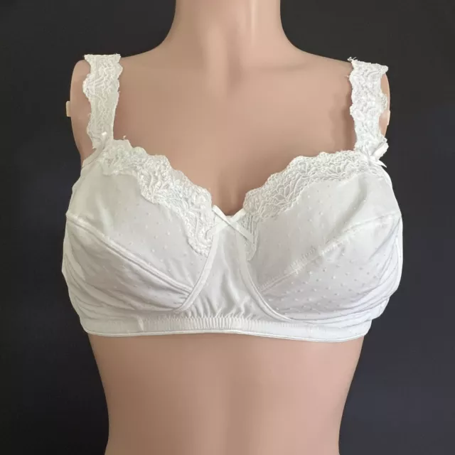 ESMARA WHITE LACEY Wire free Bra Size 42D Women's lingerie £30.28