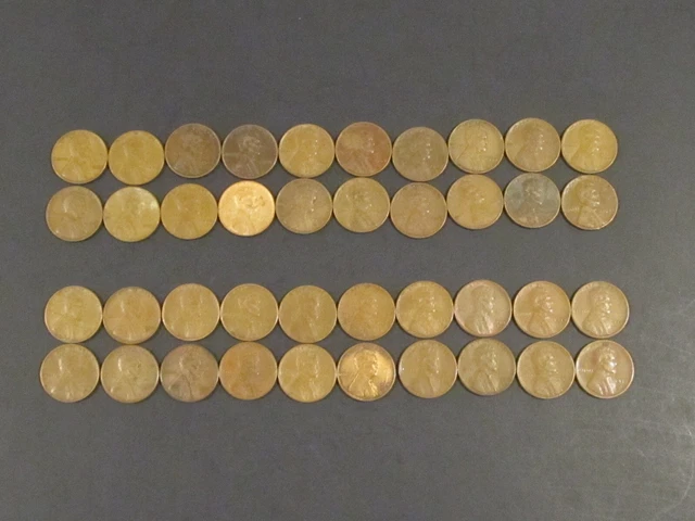 1944 " P "  &  1950 " S "  Lincoln Wheat Cent / Penny Lot Of 40 Coins