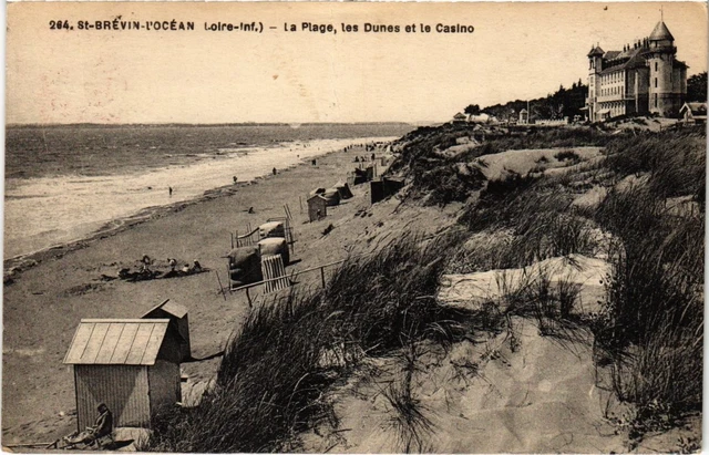 CPA St-Brevin l'Ocean La Plage les Dunes et le Casino FRANCE (1370045)