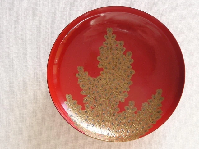 Antique Japanese lacquer sake cup with pine tree and cones Meiji era #4773