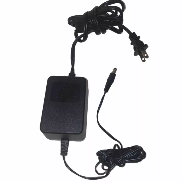 Oem Ac Power Adapter Ad-121Andt 120Vac 60Hz 25W 12Vdc 1A