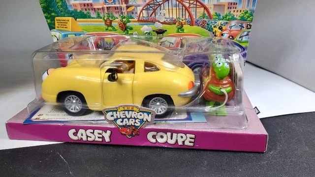 Chevron Cars Casey Coupe Retired Car #18 1999 w/ 3 Turtles