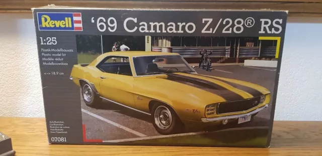 voiture maquette   1/25  REVELL : '69 Camaro Z/28(R) RS   ( W3 )