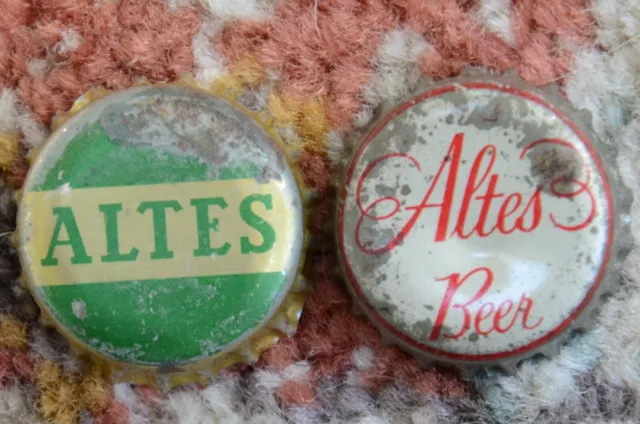 2 different Altes Beer used cork-lined bottle caps from Detroit, MI.
