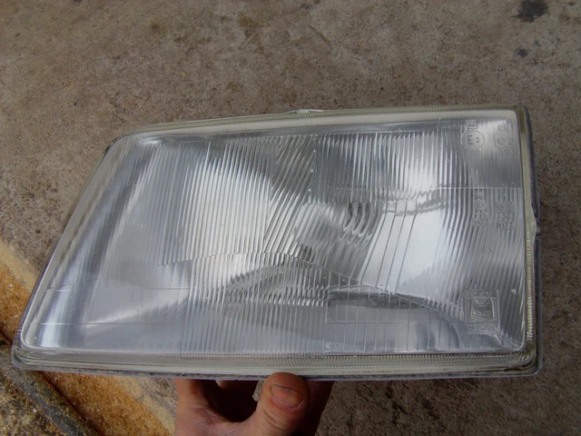 Phare Gauche Marchal 61226803 Pour Peugeot 104 (1973-1976) - Ancien Stock Garage
