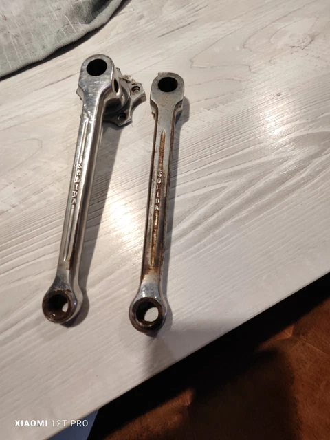 MANIVELLE D' AXE ou MOTEUR D'ESSUIE GLACE PEUGEOT 9175-12...PEUGE