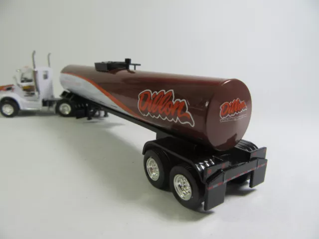 Trucks N Stuff  1:87   Peterbilt 579 Daycab  mit Tankauflieger   DILLON    USA 3