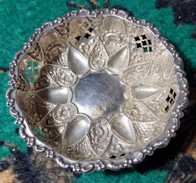 Stunning Antique solid silver Hallmarked bon bon Sweet dish