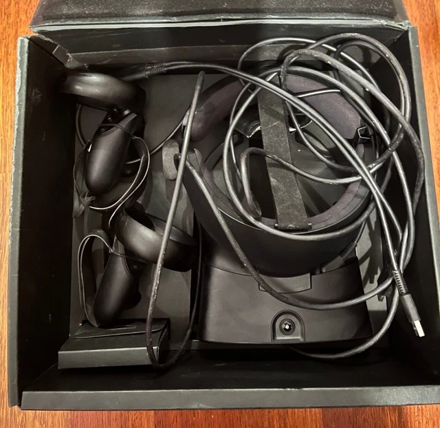 Casque Oculus Rift S VR – Réalité Virtuelle PC – Bon état Avec Manettes