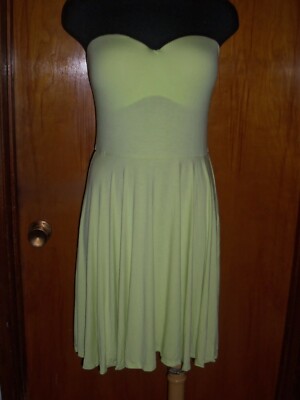 Victoria's Secret Chartreuse Strapless Bandeau Underwire Bra Top Dress 34A New