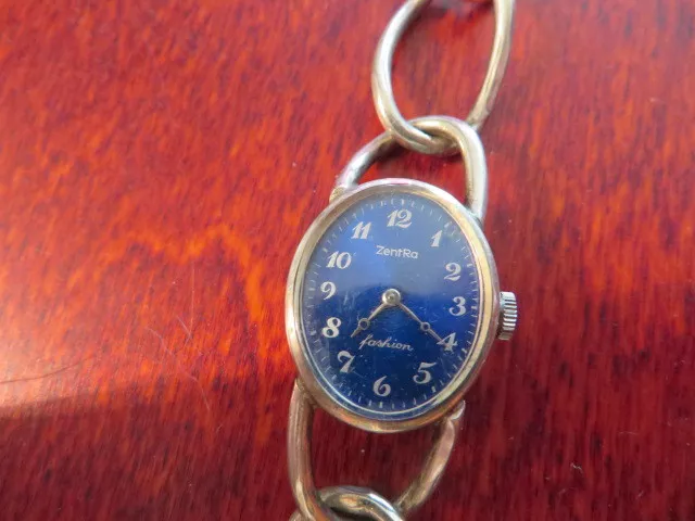 Chice 835 Silber ZentRa Fashion Armbanduhr Vintage 70er Große Weite Glieder