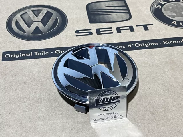 VW GOLF MK5 R32 Phaeton Chrome Grill Badge VW Logo Inscription