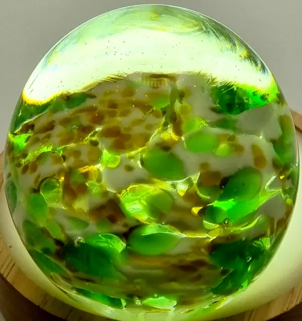 ART GLASS PAPERWEIGHT Abstract Mottled Jade & Pearl 1990 VINTAGE RARE BARGAIN