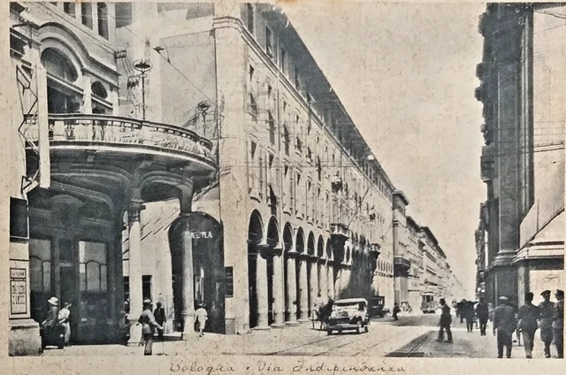 Cartolina Bologna - Via Indipendenza Movimentata