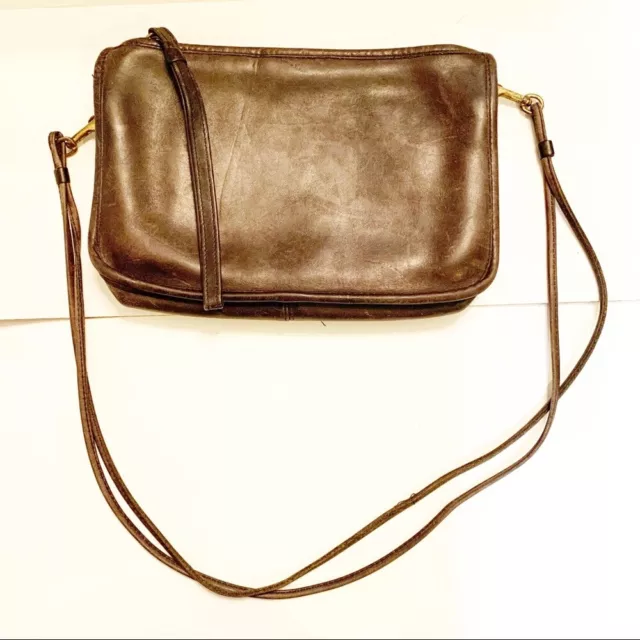 COACH Legacy #9125 Vintage 80's Cream Canvas & Tan Leather Hobo Shoulder Bag