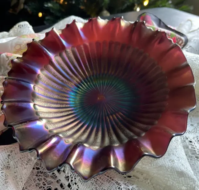 Vintage Northwood Amethyst Stippled Rays Carnival Glass Ruffled Edge Bowl