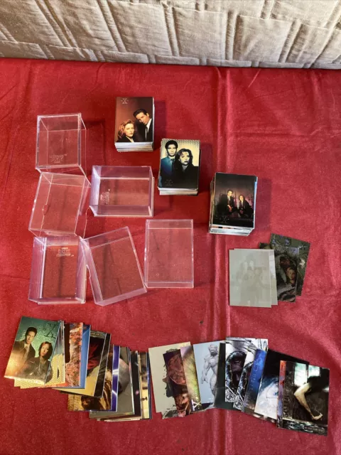 Vintage 1996 Topps X-Files Large Card Collection/Lot