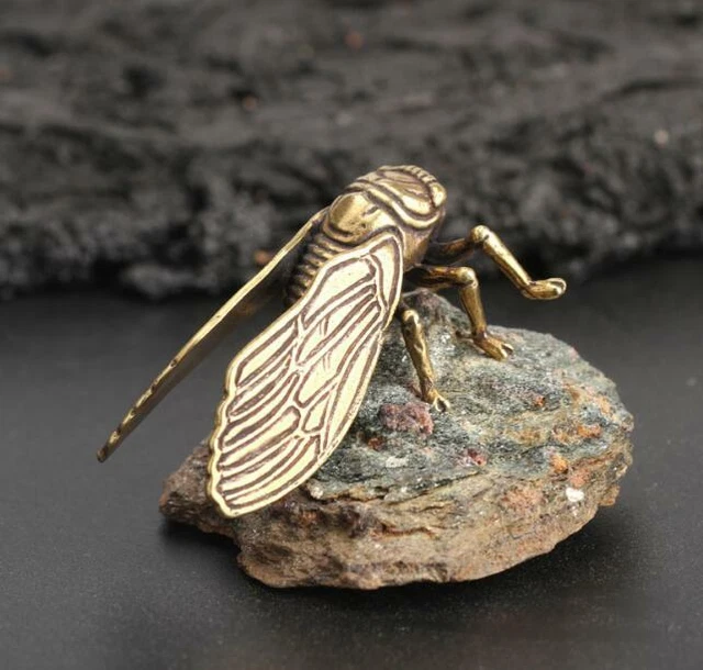 Chinese Collection ZCicada old Asian Antique Collectible Brass Exquisite statue