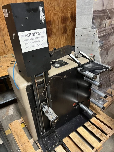 Webtron 750 Flexo Press 5 color 3