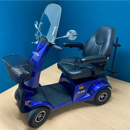 Motocicleta eléctrica Meyra CL415 premium • 4 ruedas móvil para personas mayores • 15 km/h