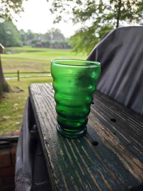 Vasos de colección Anchor Hocking Forest Green Wave 4 3/4" 9,5 ozs
