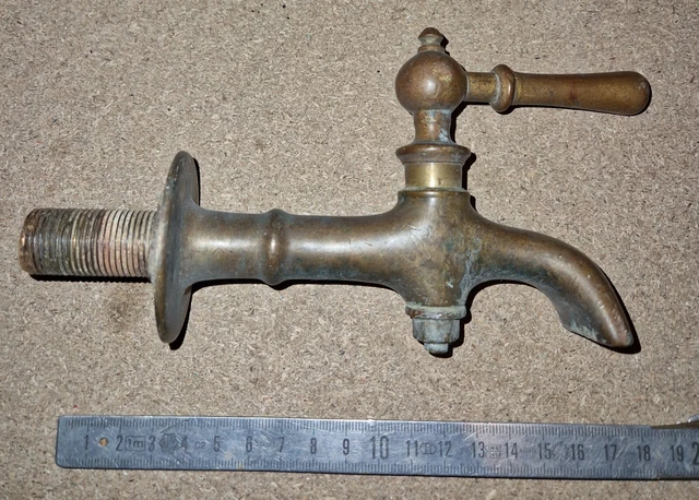 Clé Pour Robinet Extérieur – Clé Ancienne Pour Robinet De Radiateur, Purge Et Installation Sanitaire