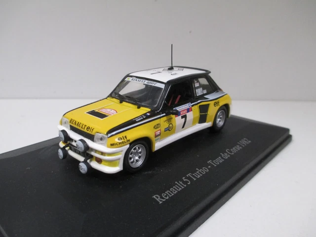 Renault 5 Turbo 2 Noir Universal Hobbies 1 43