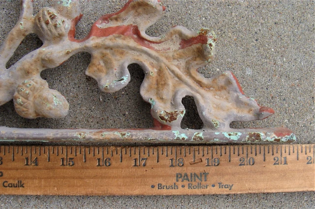 Large 21 1/2" Antique Cast Iron Oak Leaf and Acorn Shelf Porch Bracket Original 2