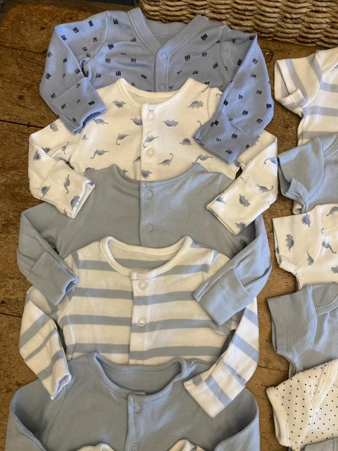 Boy Newborn Clothes Bundle (1) 2