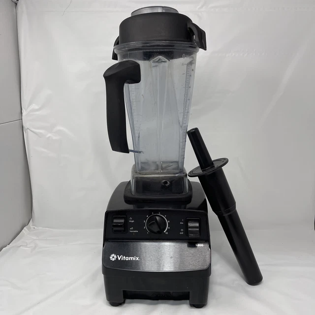VITAMIX 5200 BLENDER ProfessionalGrade 64 oz Container 10 Speeds